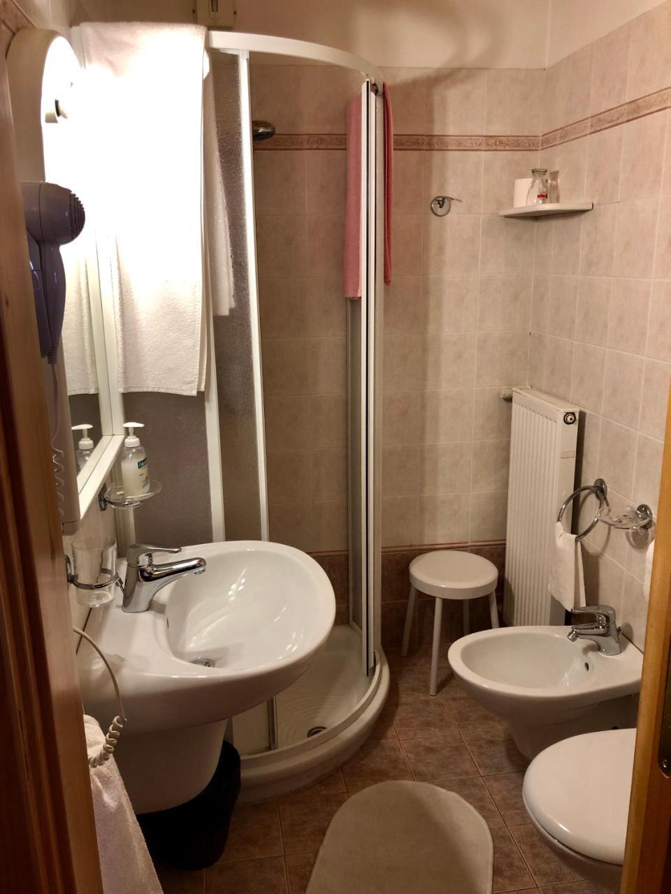 Stella Alpina Hotel Voltago Luaran gambar