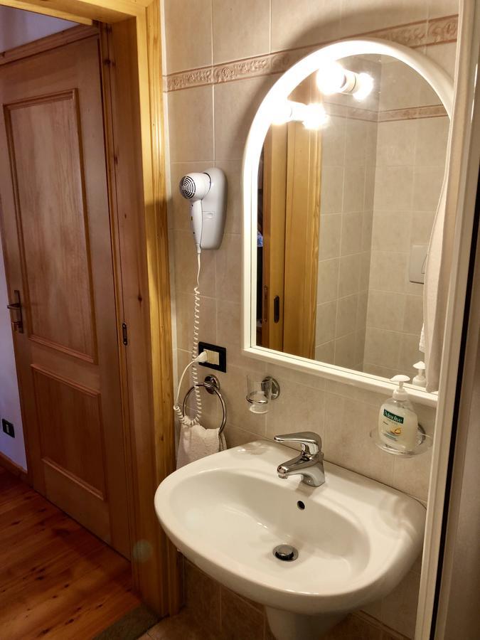 Stella Alpina Hotel Voltago Luaran gambar